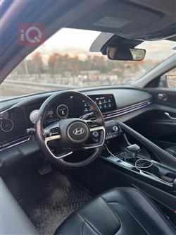 هیۆندای ئەلەنترا